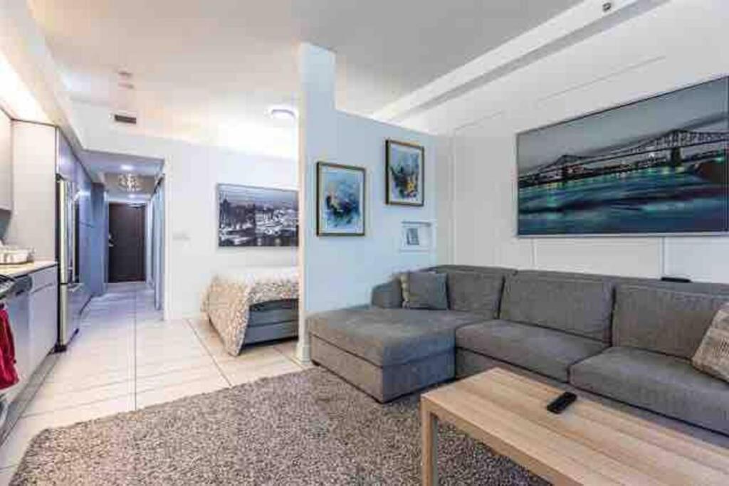 Beautiful Apartment Downtown, Mins To Rogers Arena, Stadium, Restaurants, Shops Vancouver Dış mekan fotoğraf